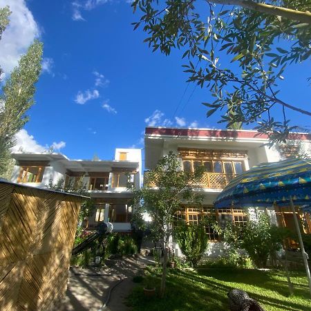 Otsal Guest House Nubra Deskit Exterior photo